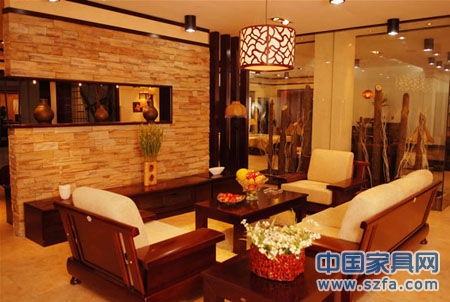 樣品家具低價惹人愛 售后服務暗藏玄機引爭議